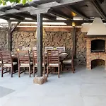 Casa De La Luna Tías