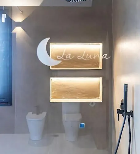 Casa De La Luna Tías