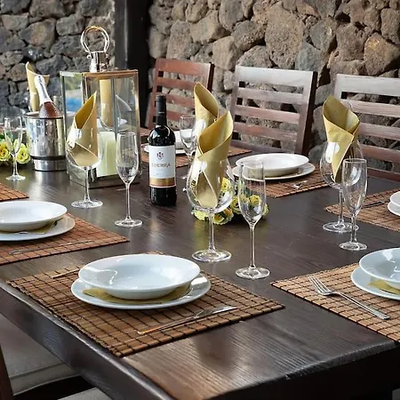 Casa De La Luna * 蒂亚斯