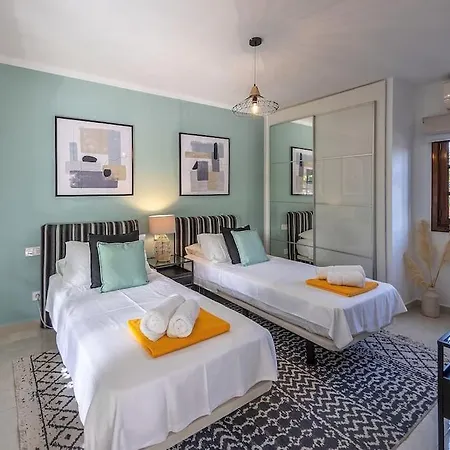 Casa De La Luna 蒂亚斯