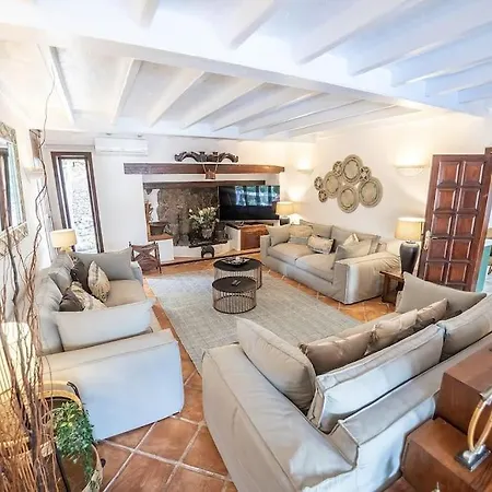 Casa De La Luna * 蒂亚斯