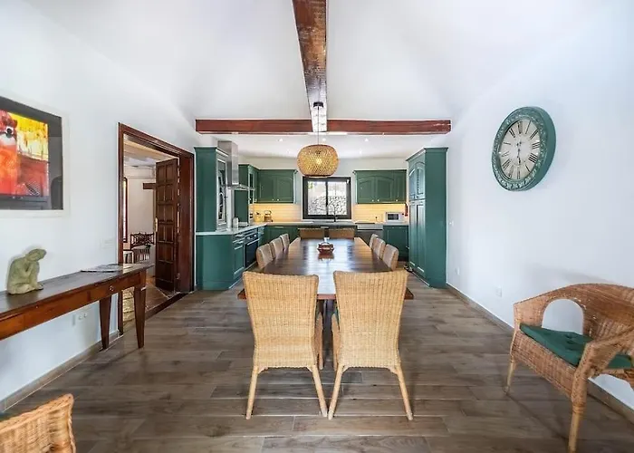 Вилла Casa De La Luna